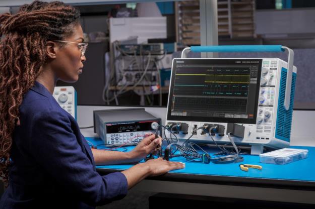 Oscilloscope analysis with the 6 Series B MSO from Tektronix