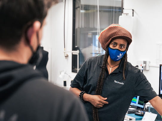 Tektronix' Dr. Amr Haj-Omar gives a 5G demonstration to various startups at