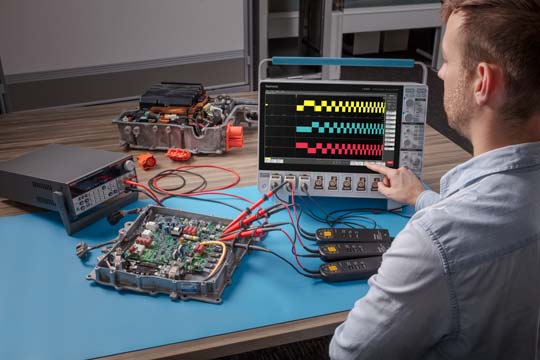 5-series B MSO - Automotive Power and In-vehicle Networks