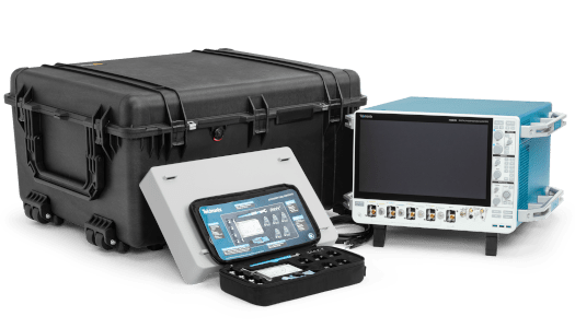 7 Series DPO with standard accessories and hard shipping case