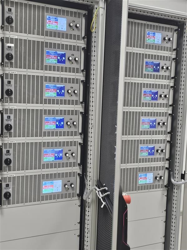 2x EA-PSB 10920-125 units are doing their job