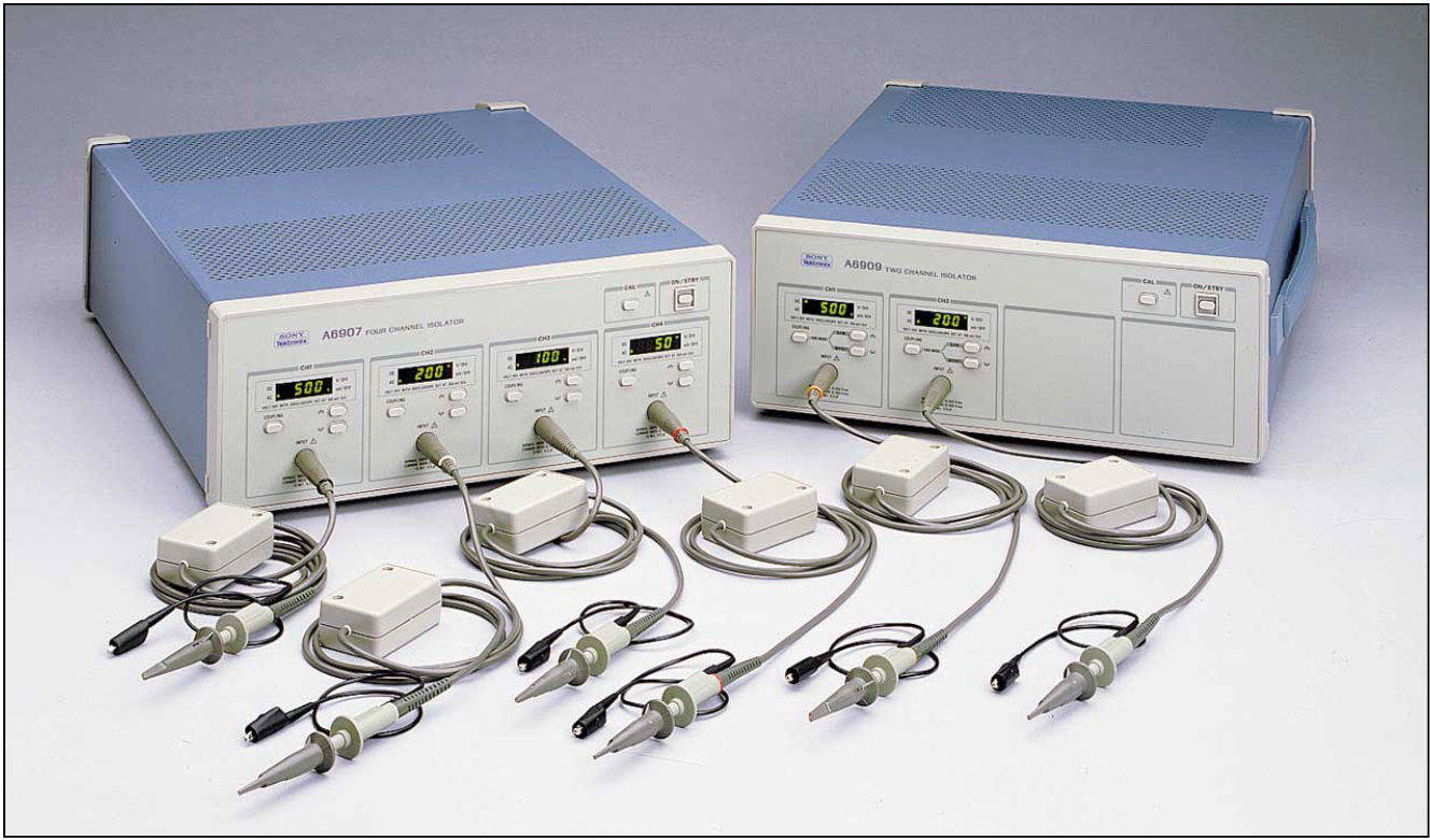 A6905 two-channel isolation amplifier (right); A6907 four-channel isolation amplifier (left). Shown with probes.