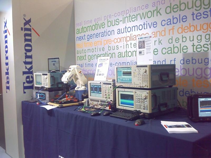 Pic 3 EMEA equipment.jpg Pic20320EMEA20equipment