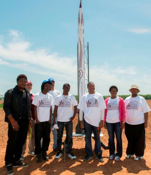 Tek Feature 10 image 2.jpg Tek20Feature201020image202